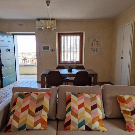 Apartament Thomas' Castle Pozzolengo Zewnętrze zdjęcie