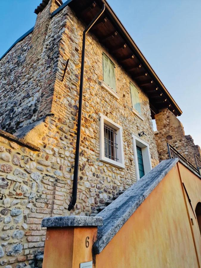 Apartament Thomas' Castle Pozzolengo Zewnętrze zdjęcie