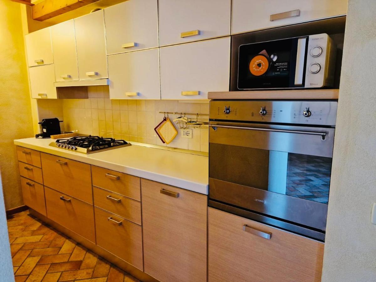 Apartament Thomas' Castle Pozzolengo Zewnętrze zdjęcie